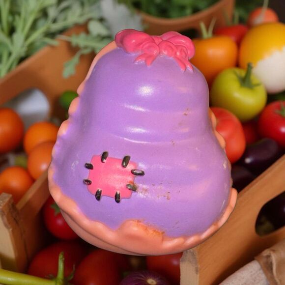 Big Idea Vintage Veggie Tales Nona Madame Blueberry Figure A32 - Picture 4 of 7